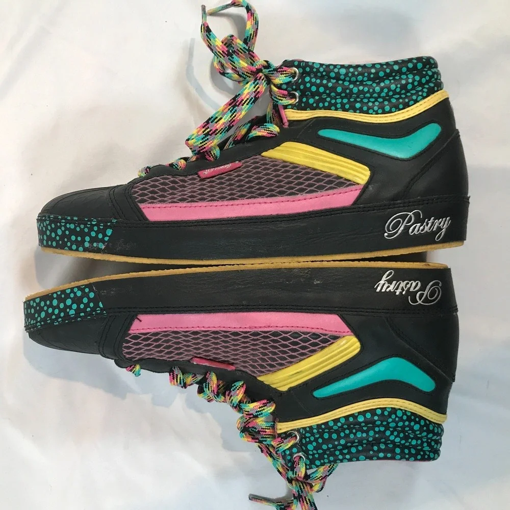 2001 Colorful Pastry Run‎ Fab Boot Shell Toe Sneaker Womens US 10 EU 40.5 UK 8